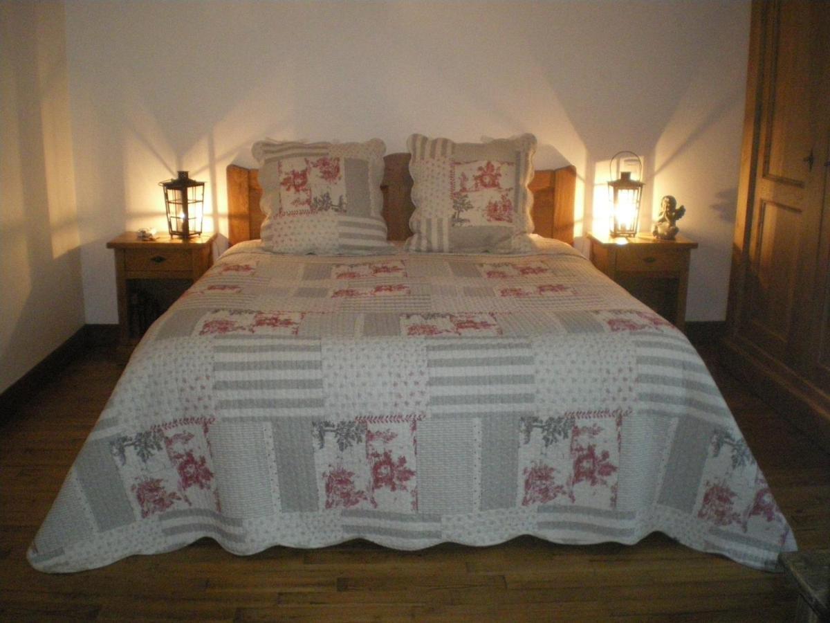Le Clos Gaxen Chambres D'Hotes La Bastide-Clairence Exterior photo